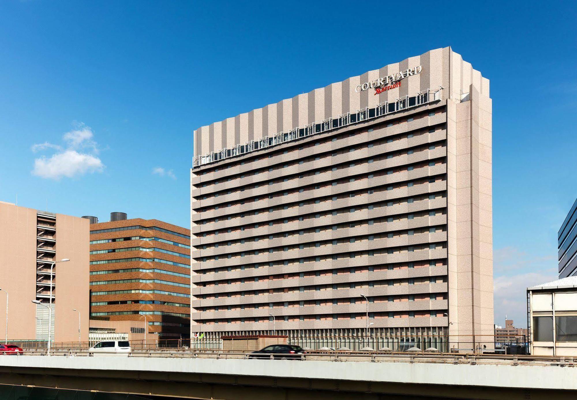 Courtyard By Marriott Shin-Osaka Station Hotel Buitenkant foto The hotel in 2014